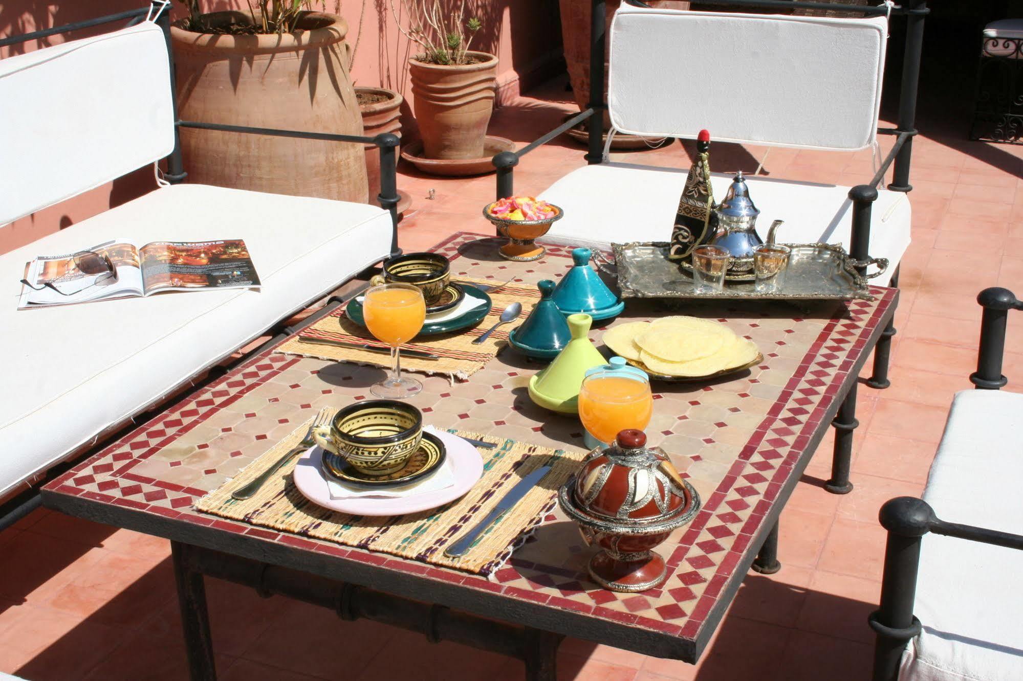 Sofia Riad 3*